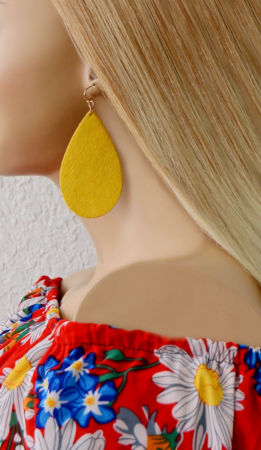 Women's Yellow Teardrop Earrings