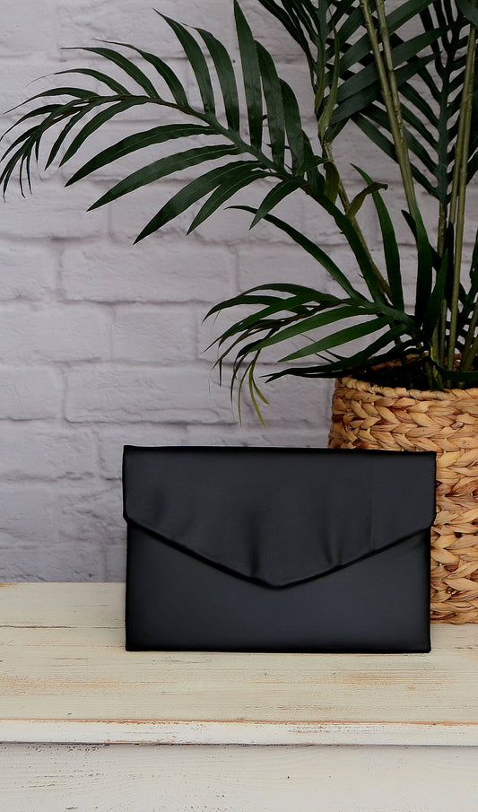 Women's Basic Black Envelope Clutch