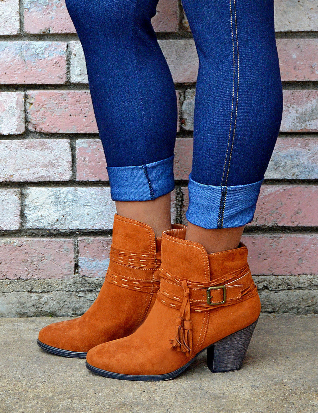 Women's Casual Suede Ankle Boots With Tassel Detail-Chestnut