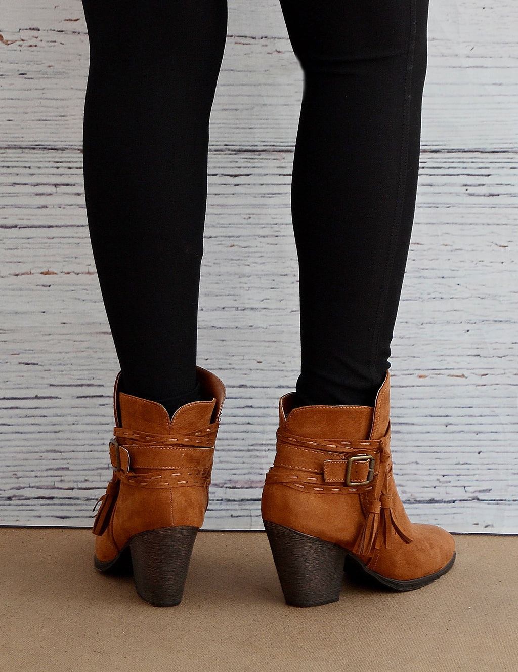 Women's Casual Suede Ankle Boots With Tassel Detail-Chestnut