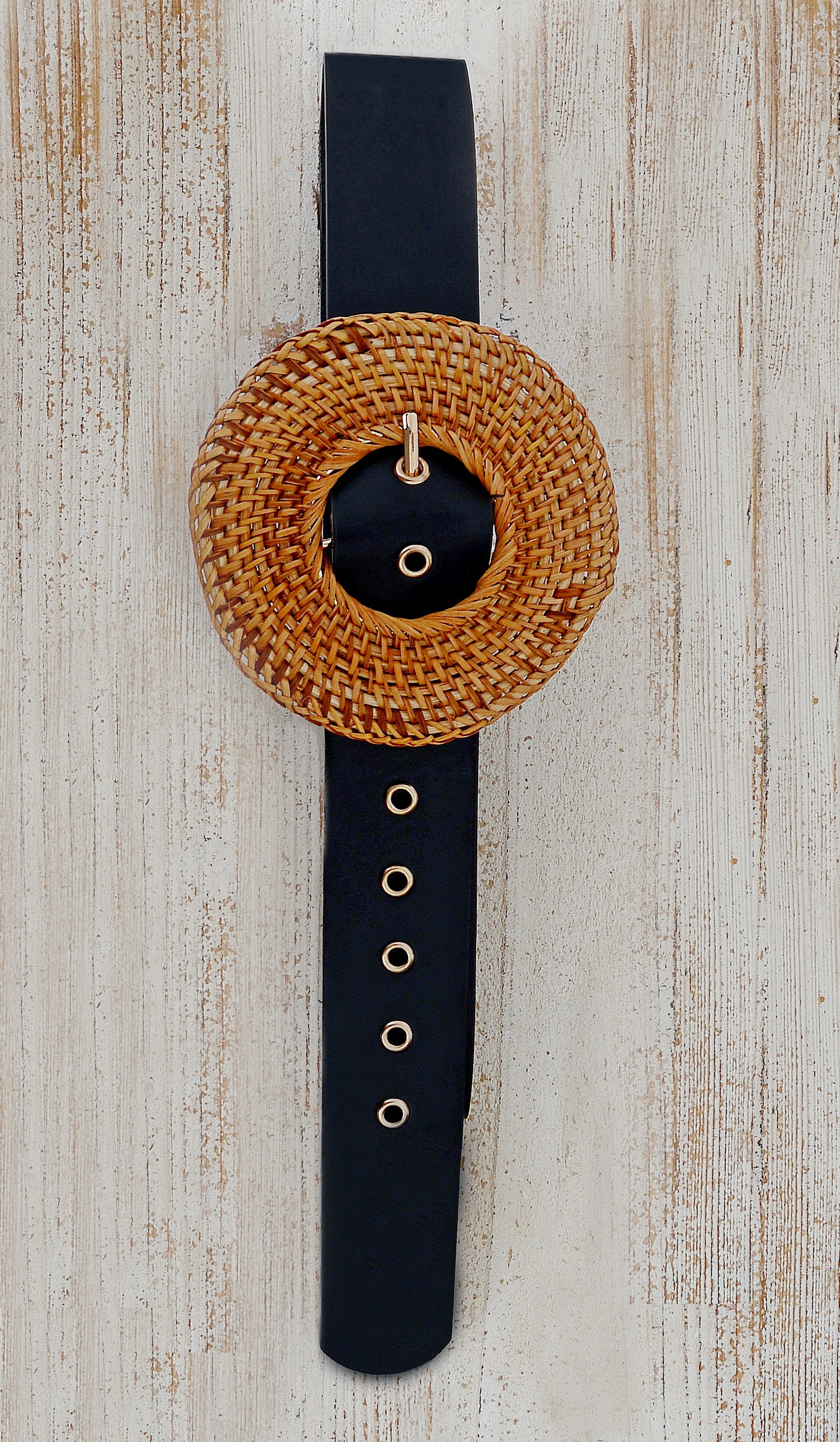 Women's Black Swirl Wicker Fashion Belt